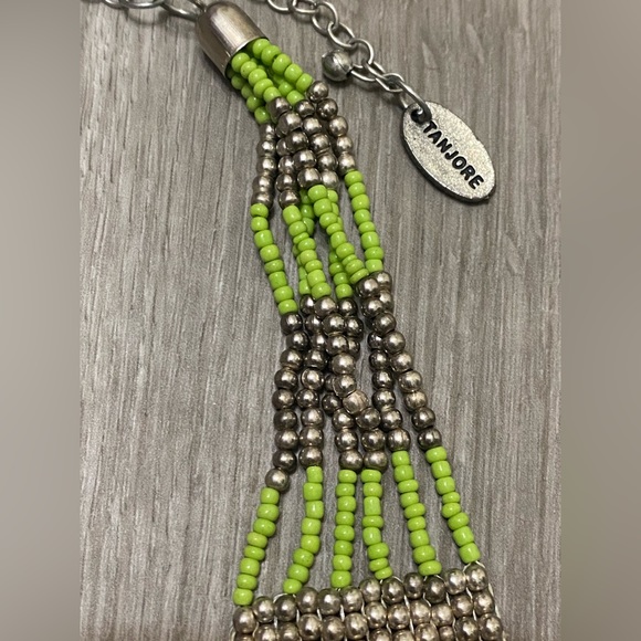 Tanjore India Green Beaded Necklace - Picture 7 of 8